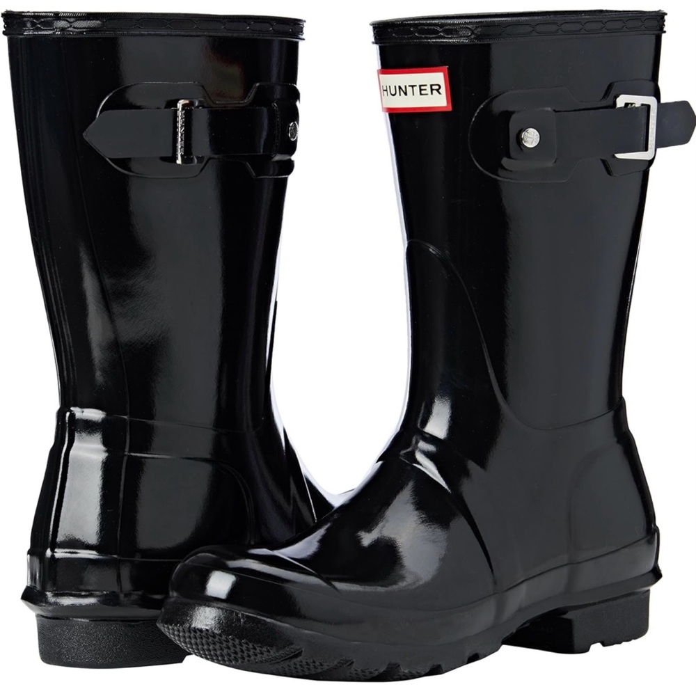 LIKE NEW SHORT GLOSS HUNTER RAIN BOOTS
